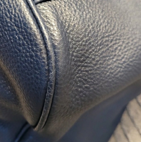 Marc Jacobs Petal To The Metal Bird Navy Tote Bag - Picture 7 of 14